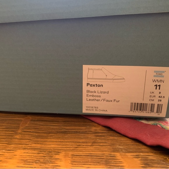 TOMS Women’s Size 11 Paxton Leather, Faux Fur Lined Shoe/Boot - Picture 5 of 6